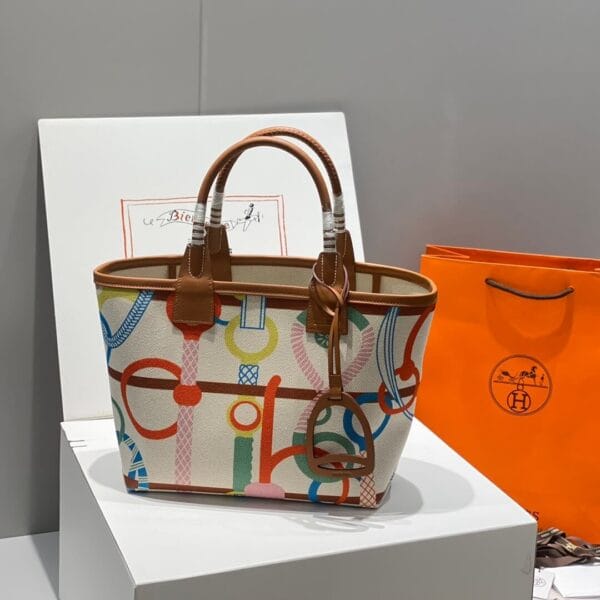 Hermes Steeple 28 bag Beige - Image 2