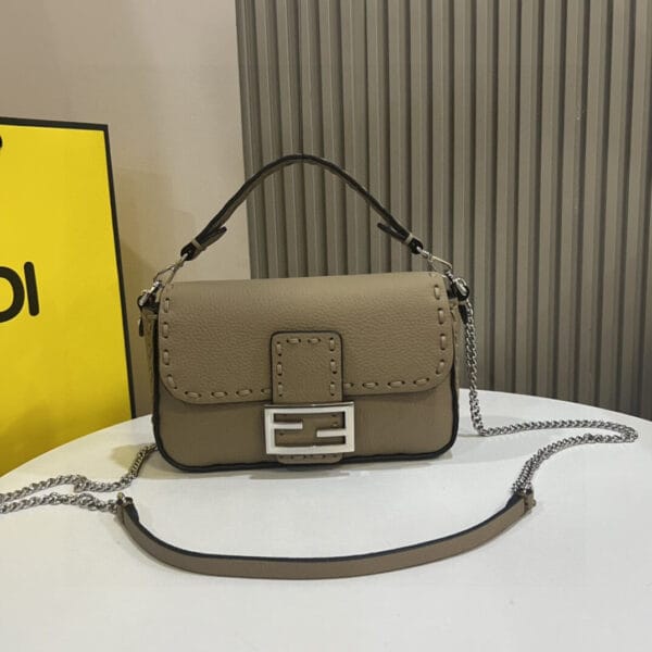 Fendi Mini Baguette black - Image 2