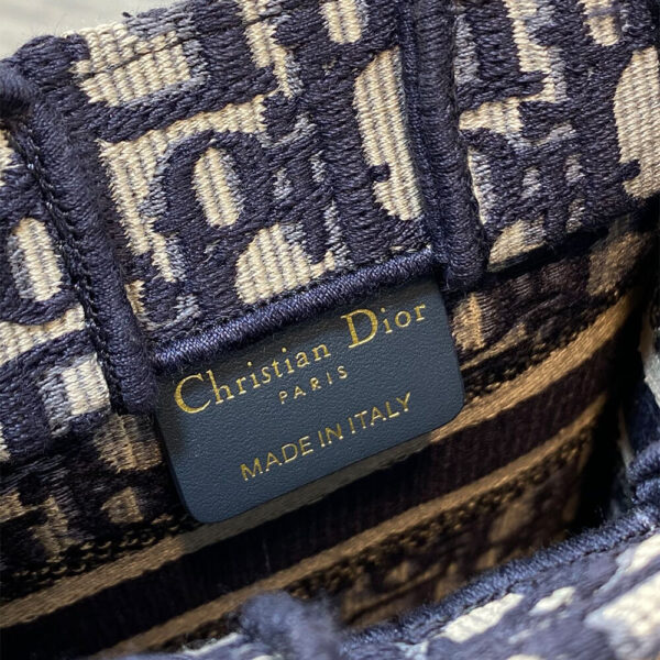 Mini Vertical Dior Book Tote black - Image 7