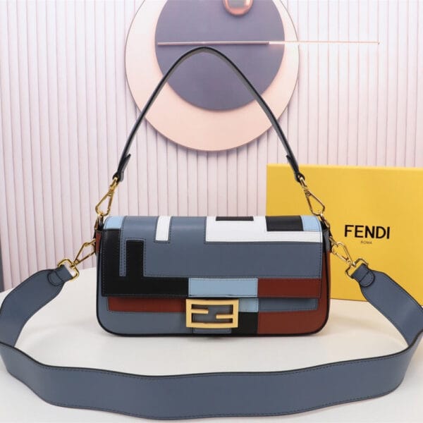 Fendi Baguette(high-end grade) Medium grey - Image 2