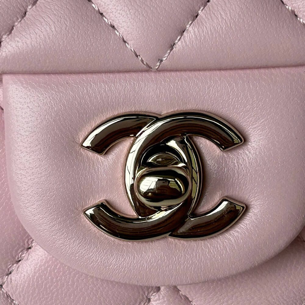 CHANEL Mini Classic Handbag With Top Handle White - Image 6