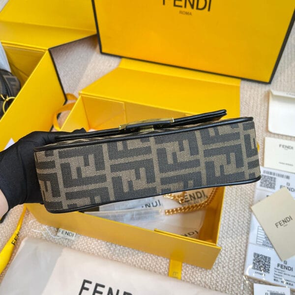 Fendi Baguette Chain Midi black - Image 6