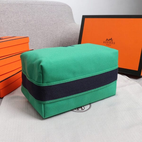 Hermes toiletery bag Green - Image 5